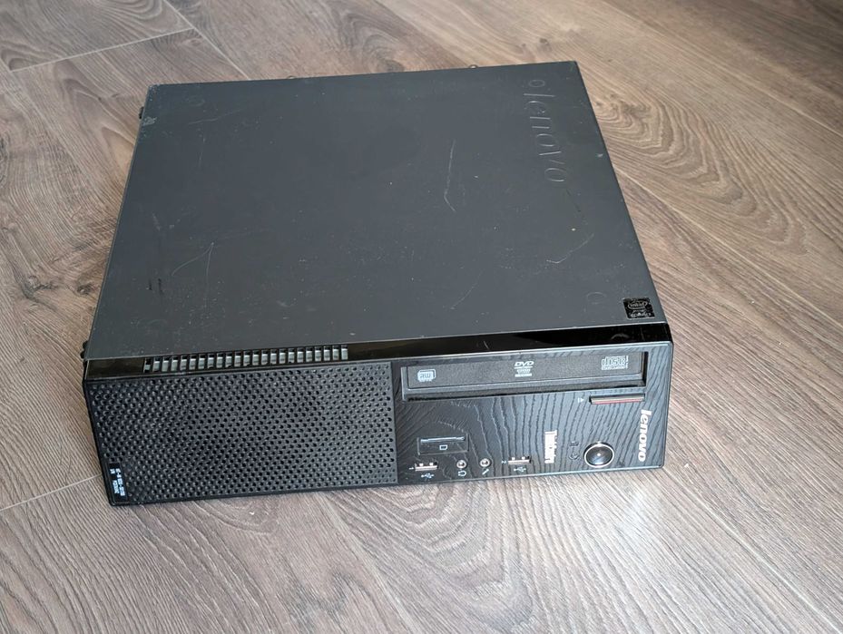 Работна станция ThinkCentre E73