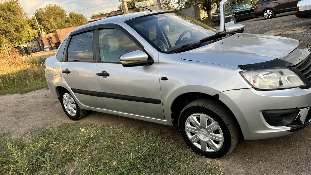Продам Granta 2190