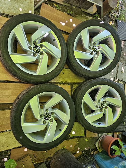 Jante aliaj 17" Seat /Skoda/Volkswagen/Audi cu anvelope 225/45/17