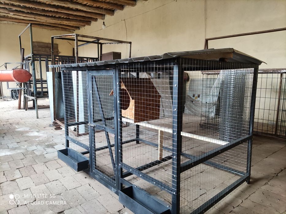 Tovuqlar uchun kataklar