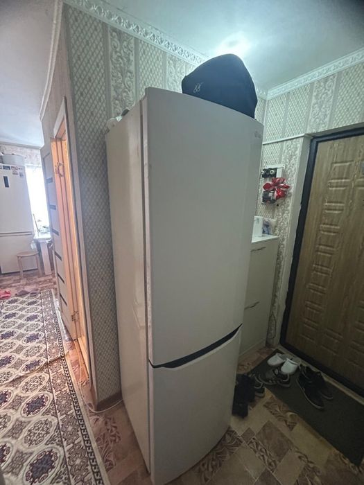 Продам Холодильник отличном состояние