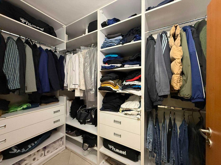 Продава се Четиристаен апартамент в Велико Търново, Акация - 160 кв.м за 1675 €/кв.м - Снимка #14