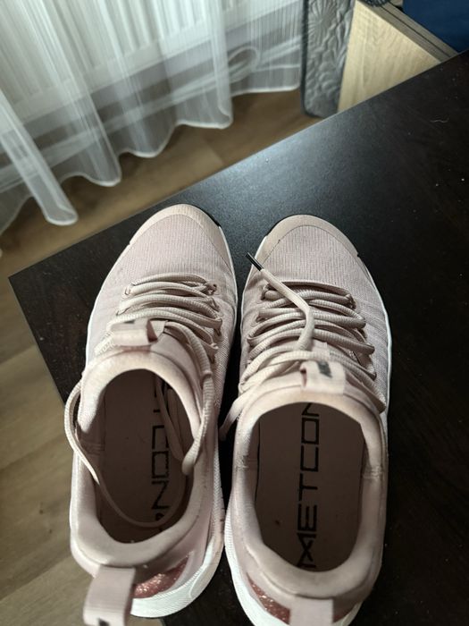 nike metcon 6 pink glitter