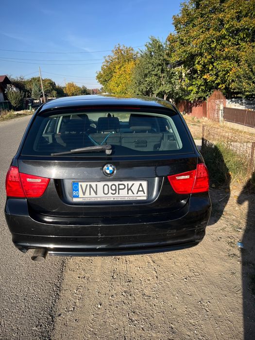 BMW Seria 3 2010 — imagine 2