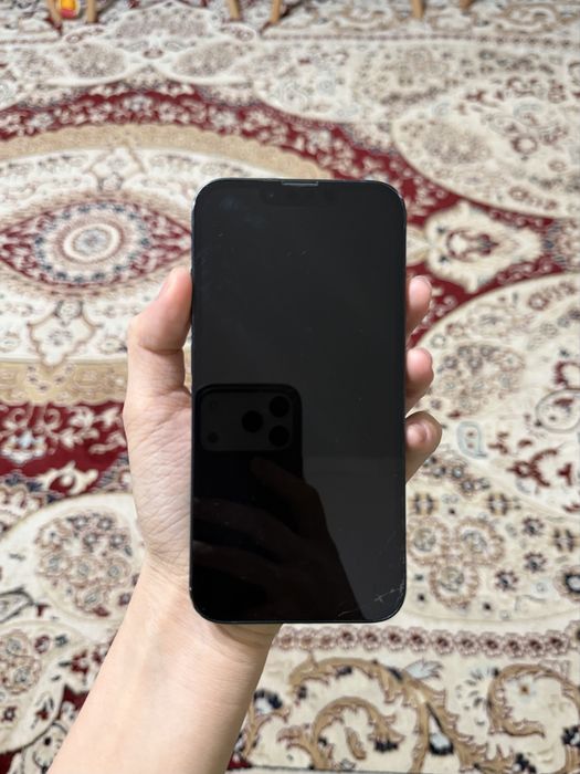 Продаю iPhone 13 на 128 GB.