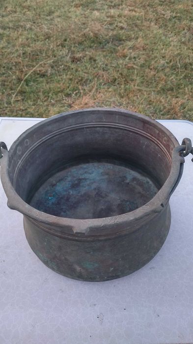 Стара хармоника Херо, голям бакърен котел и голяма медна купа