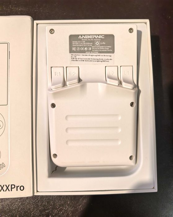 Anbernic RG 35XXPro 64GB игрова конзола
