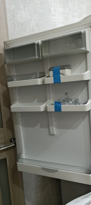 Продам холодильник