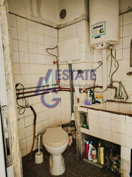 Продава се Къща в Карнобат - 68 кв.м за 809 €/кв.м - Снимка #8