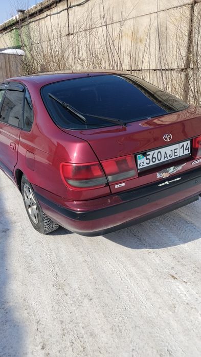 Продам таёта Карина Е в хорошем состоянии