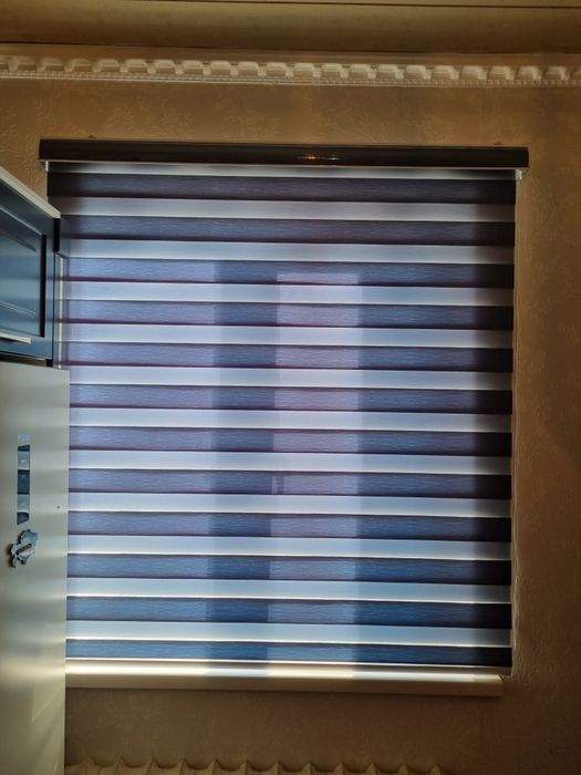 Жалюзи, роллшторы, горизонтальные алюминиевые, день и ночь