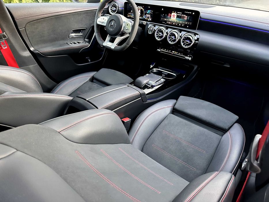 *** Dealer Auto *** Mercedes CLA 45 AMG / Garantie / Rate / Buy-Back /