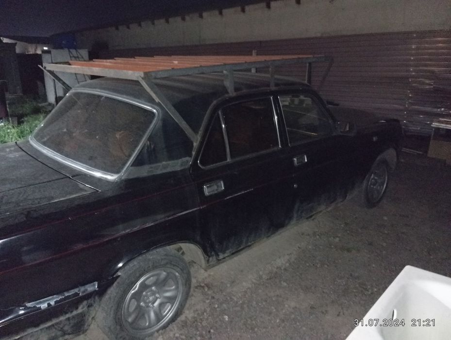 Продается авто Волга 3110
