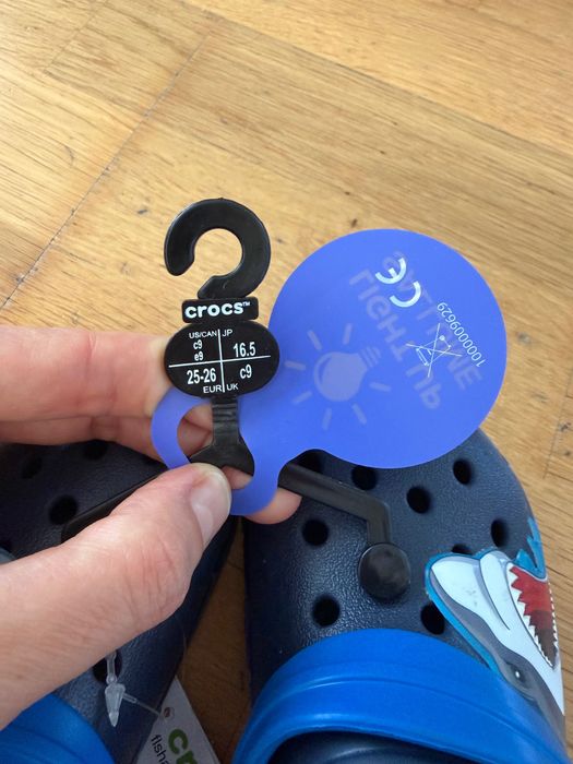 KIDS CROCS fun lab lights clogs 25-26 euro
