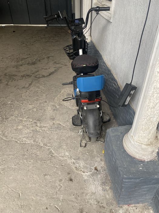 Elektro skuter sotiladi