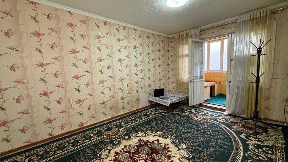 Фрунзиский Ойбек раддом 4 қаватда 2 хонали квартира сотилади. ID: 1888