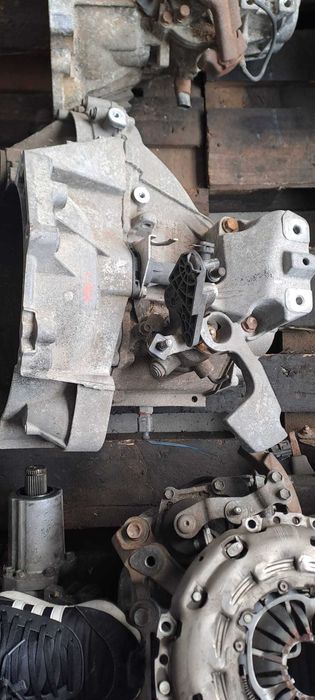 Cutie viteze 1.4 TSI ( benzina ) 6 trepte pentru gama VAG , VW Audi Skoda Seat cod cutie: LNY / LHX / LNX