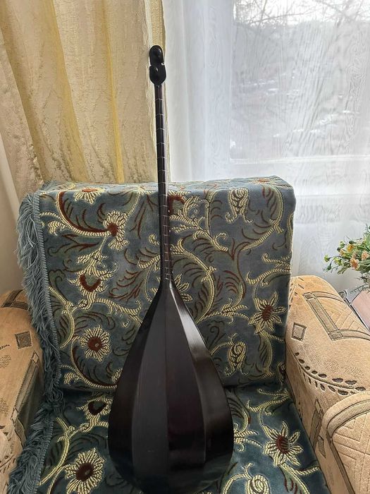 Домбыра сатамын 50000