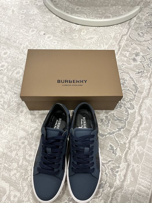 Совсем Новый Обувь