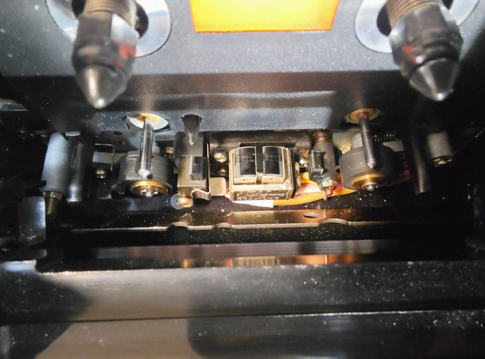 Кассетная дека Akai GX-73