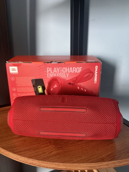 JBL Charge 6 Red Bluetooth Тонколона НОВА