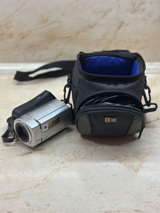 Камера Sony DCR-SR36