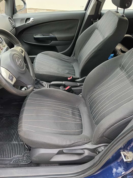 Opel Corsa D – 1.2 Benzina