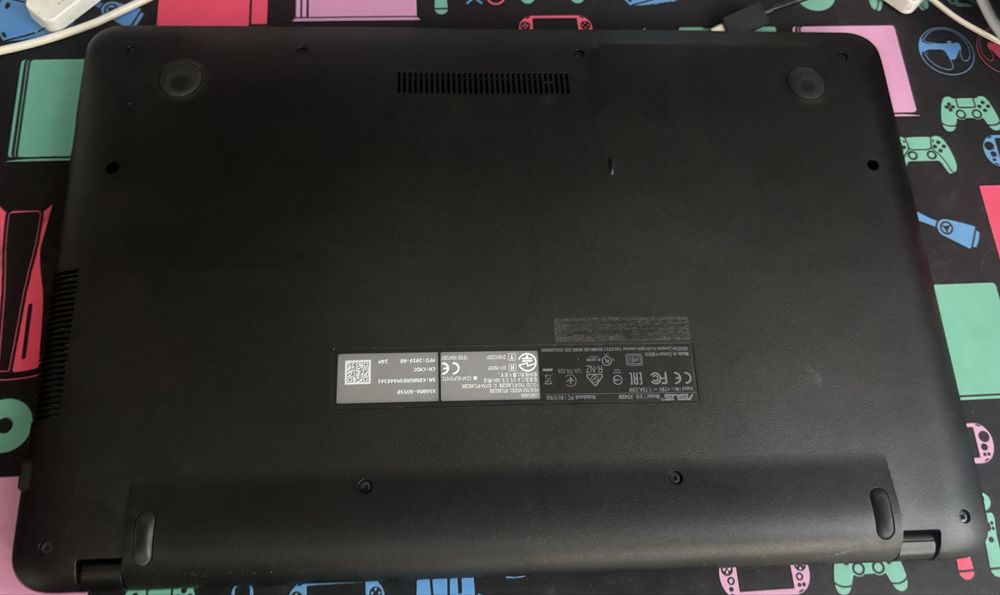 Laptop asus vivobook x540ma