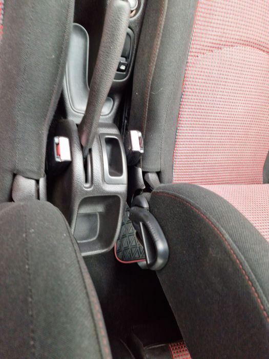 Mașină Peugeot 206 an 2003 motor 1.4 l  UNIC PROPRIETAR
