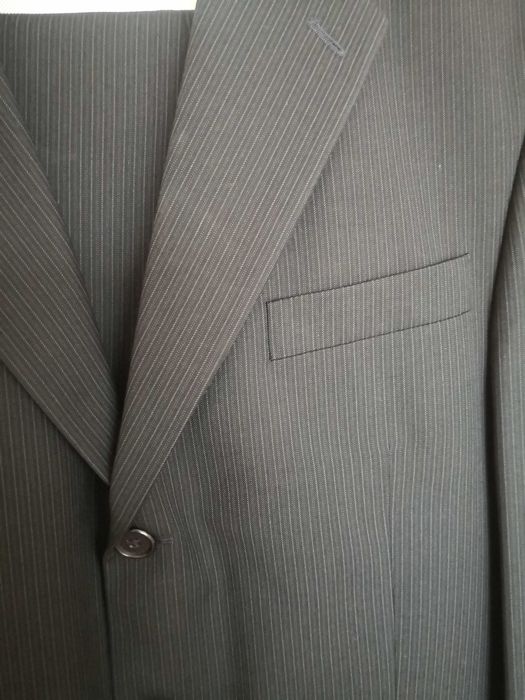 Нов мъжки костюм