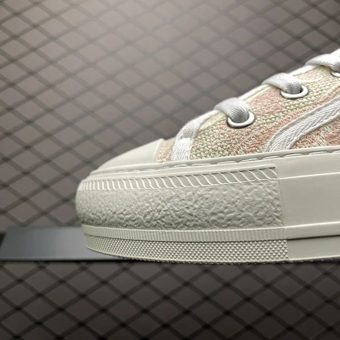 CD Walk'n'Dior Sneaker "Pink Toile de Jouy Embroidery"