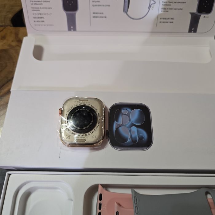 Apple watch series 11 gold 46mm + слушалки+ iPhone battery