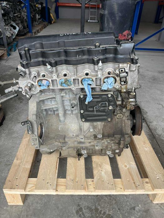 Двигател HONDA CIVIC 1.8I 140к.с.-КОД:R18A2