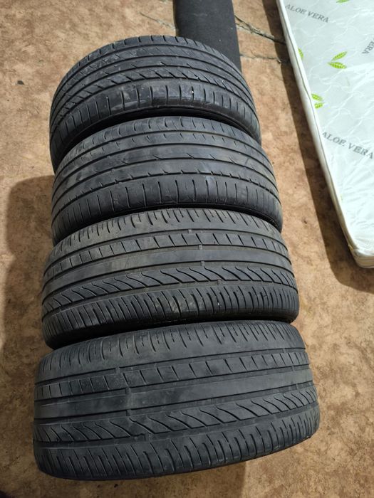 Продам комплект летних шин