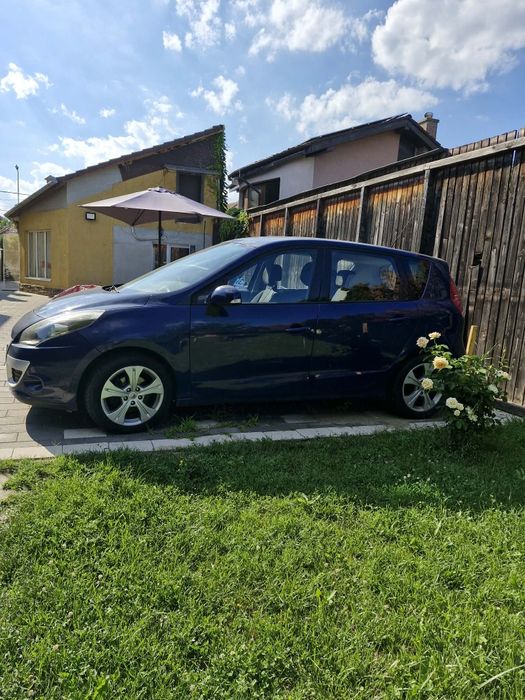 Vând Renault Scenic 3 Pentru Dezmembrări An 2013