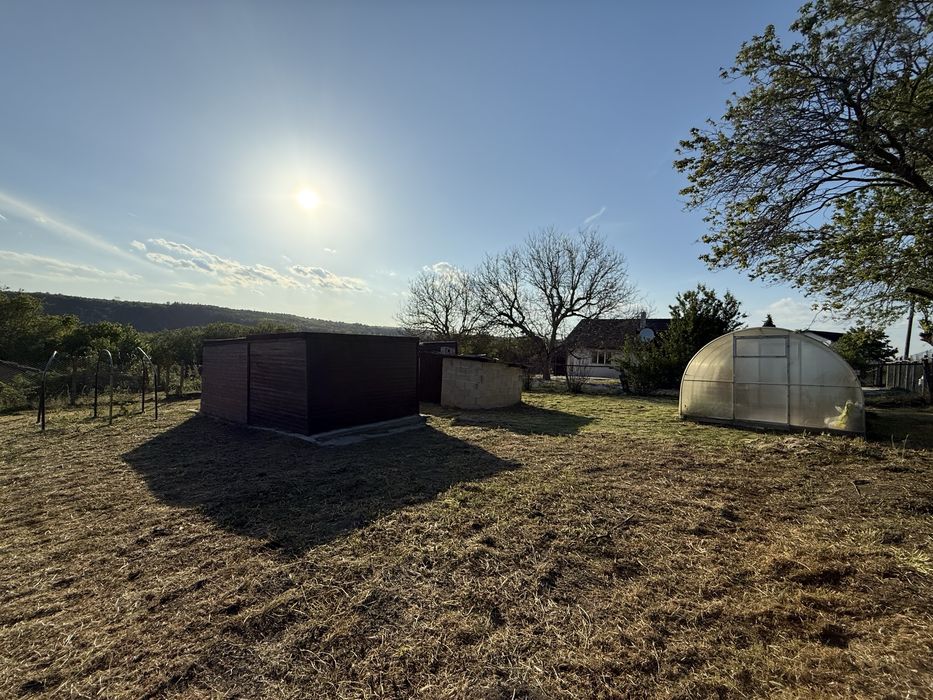 Дава се под наем Къща в с. Ново Ботево, Област Добрич - 111 кв.м за 550 € - Снимка #23