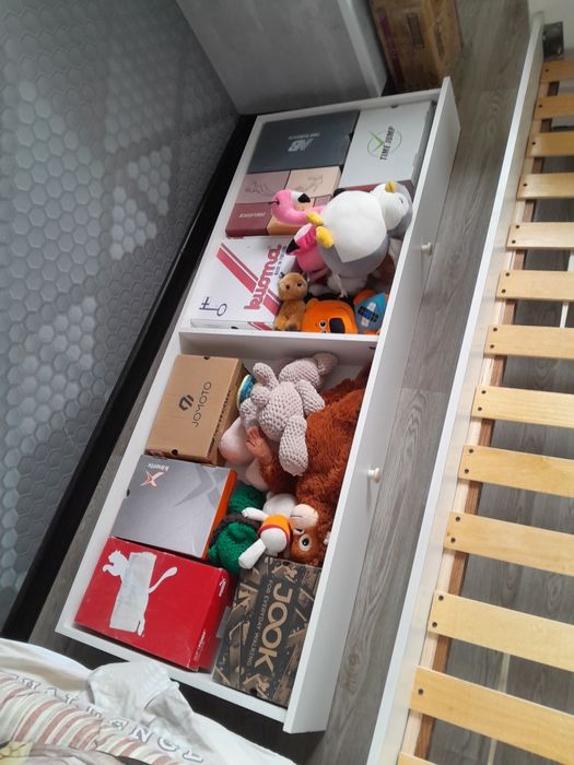 Кровать подростковая