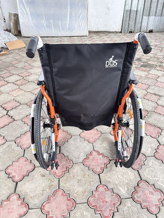 Инвалидная коляска