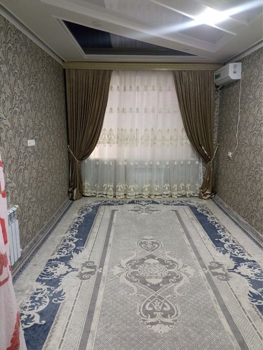 Продается 4 комнатная квартира