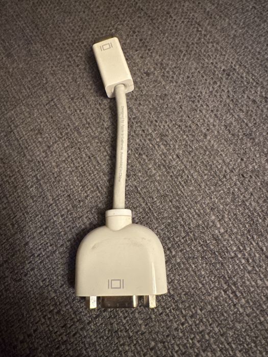 Adaptor vga- firewire apple original