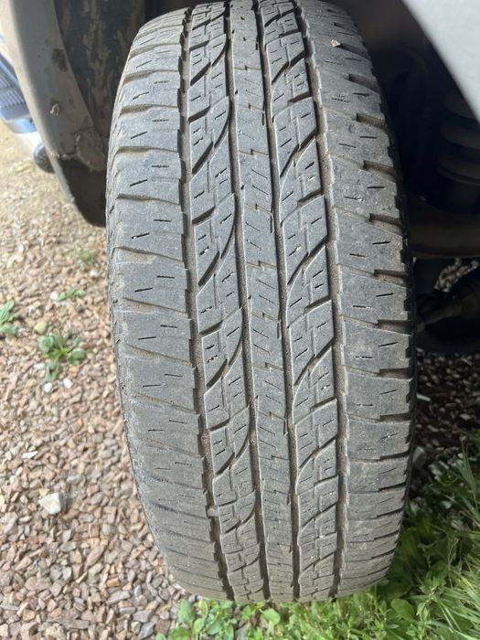Продам резину с дисками 265/70 R16