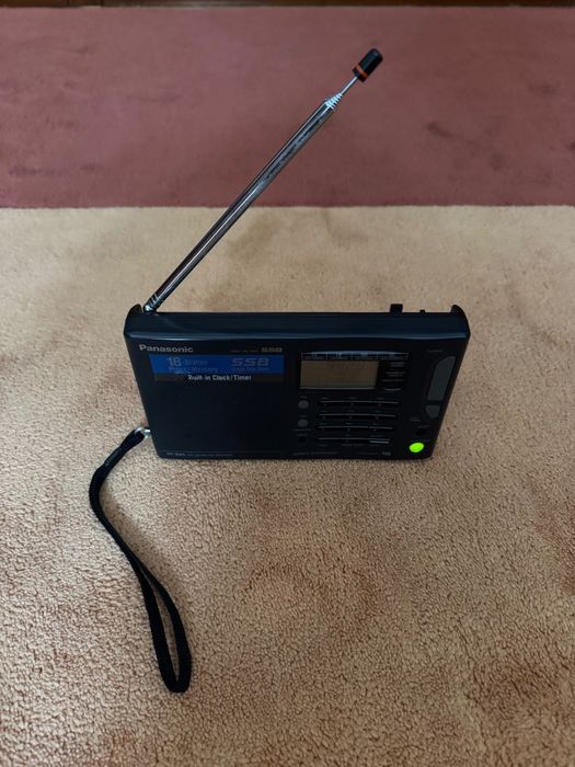 Radio Panasonic RF-B45 „world band” in stare perfecta de functionare, de colectie