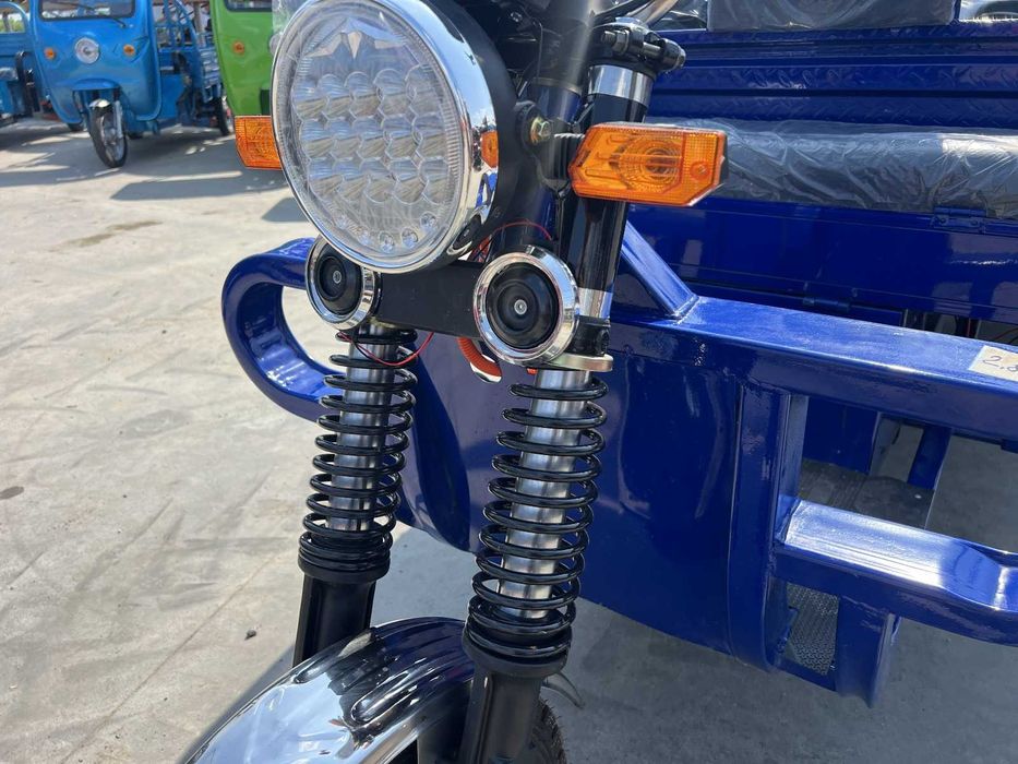 Triciclu electric platforma 3m Thor Hercules 72V 75Ah motor 2200W