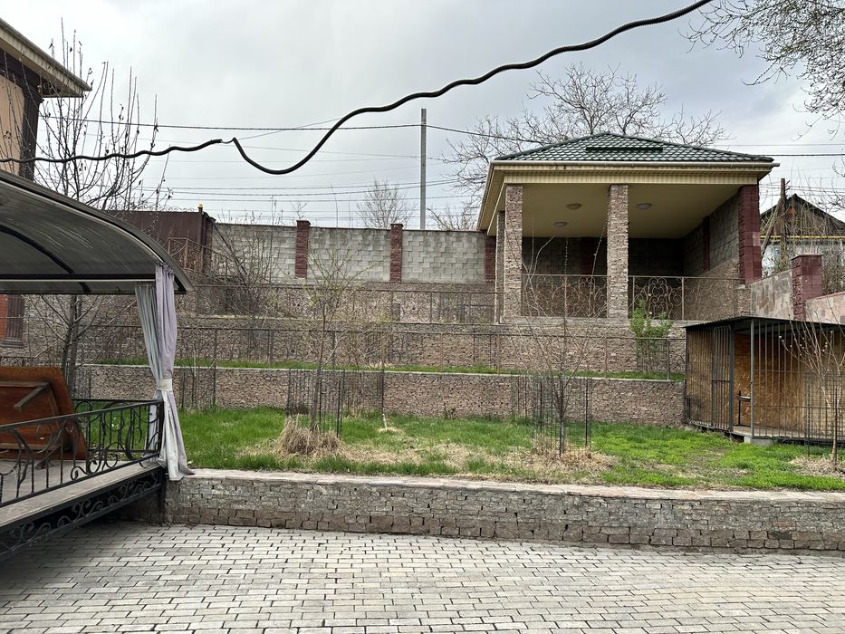 Дом с участком 17 соток