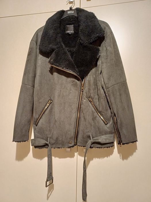 Яке и кожухчета +подарък шал