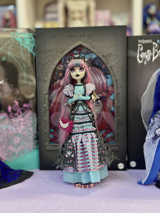 Кукла монстер хай