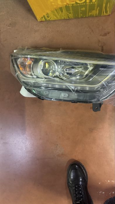 Фары передние Jac S3