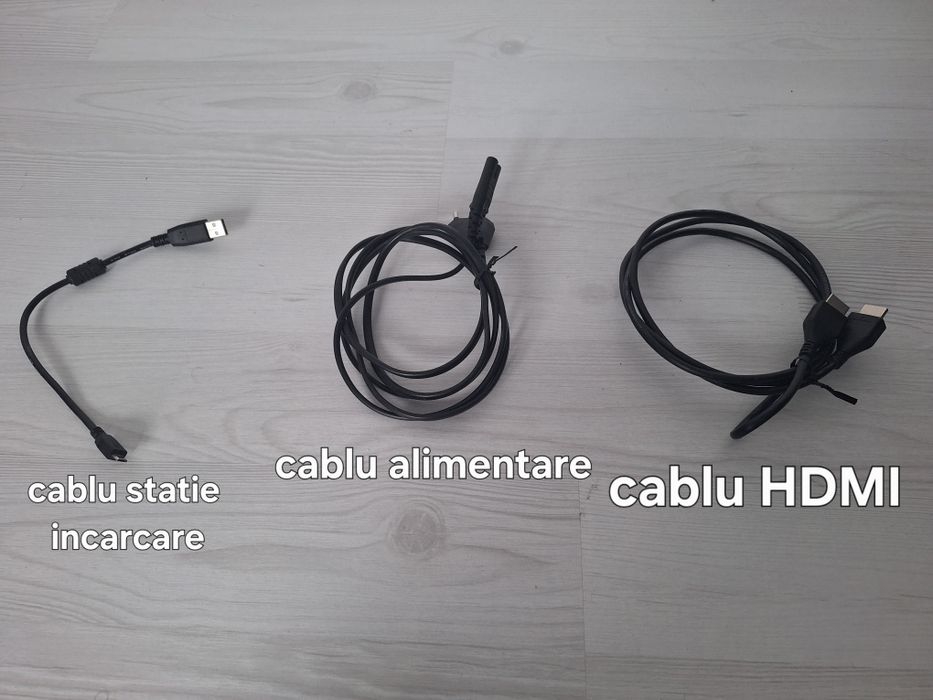 Playstation 4 Pro , 2 manete , state incarcare manete + joc gratis