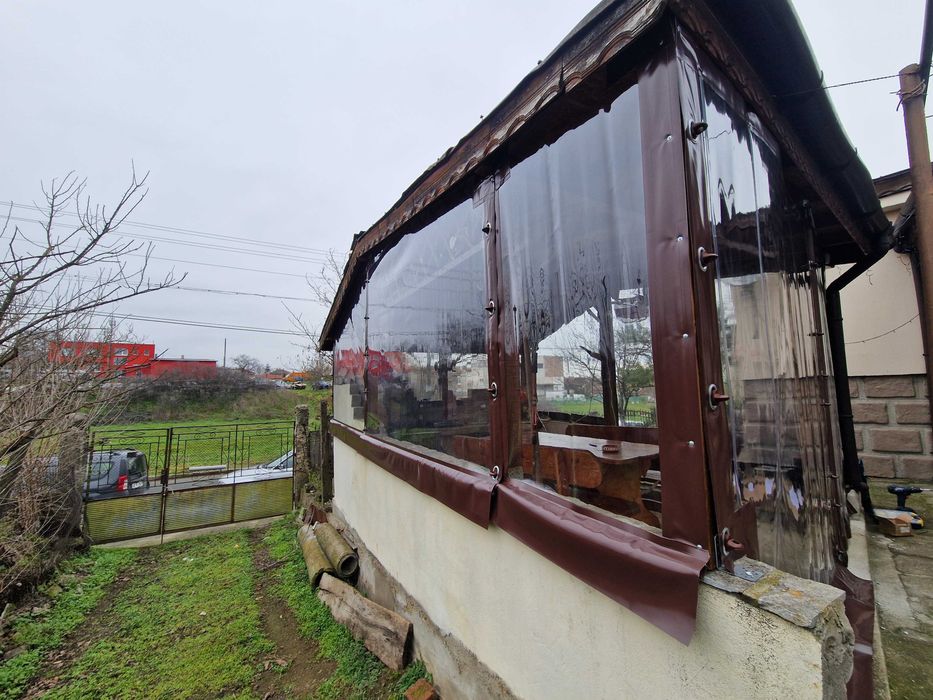 Ветроупорни завеси