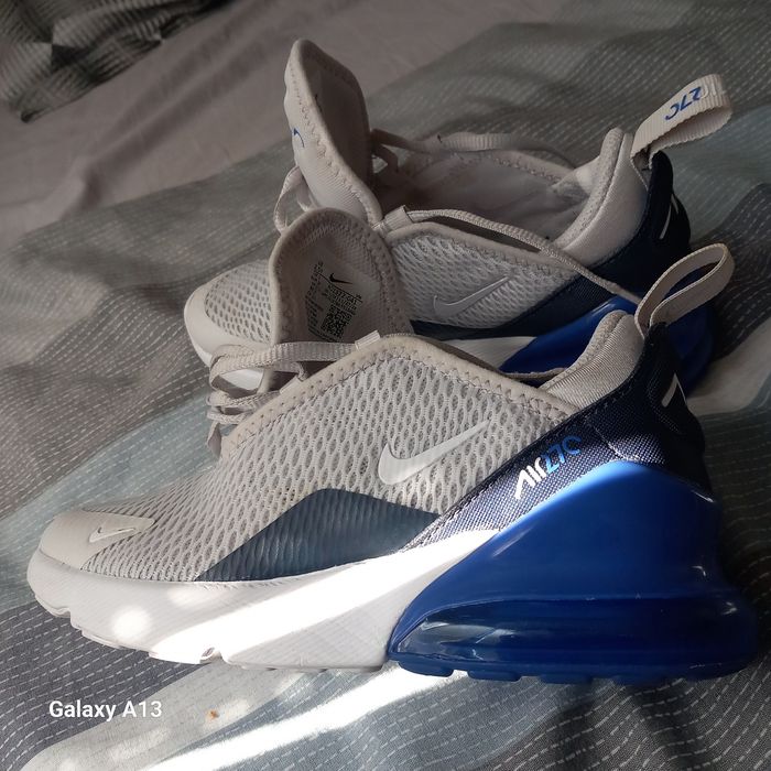Маратонки Nike Air Max 270